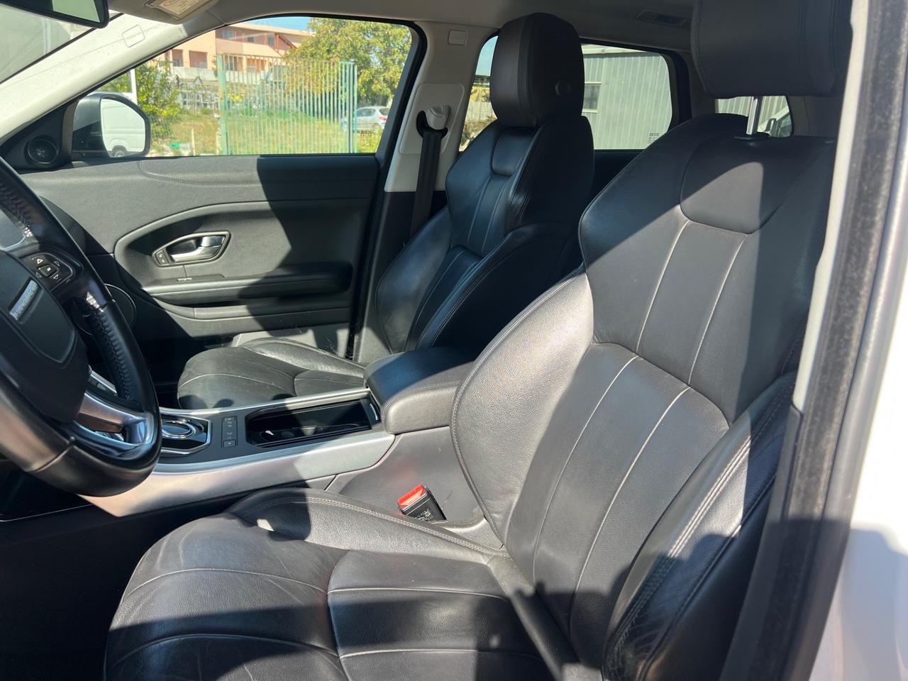 Land Rover Range Evoque 2.0 TD4 150 CV 5p. SE Dynamic