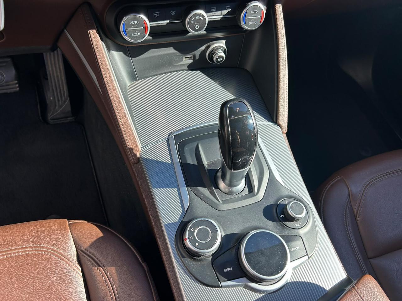 Alfa Romeo Stelvio 2.2 Turbodiesel 210 CV AT8 Q4 Super