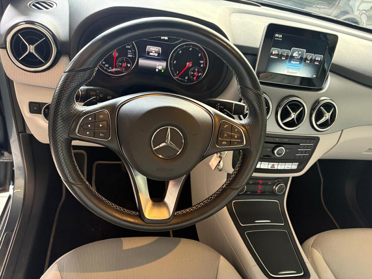 Mercedes-benz B 200 d Automatic 4Matic Premium