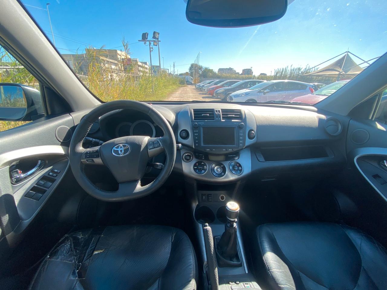 TOYOTA RAV4 2.2 150CV 4X4 ANNO 2009 LUXURY