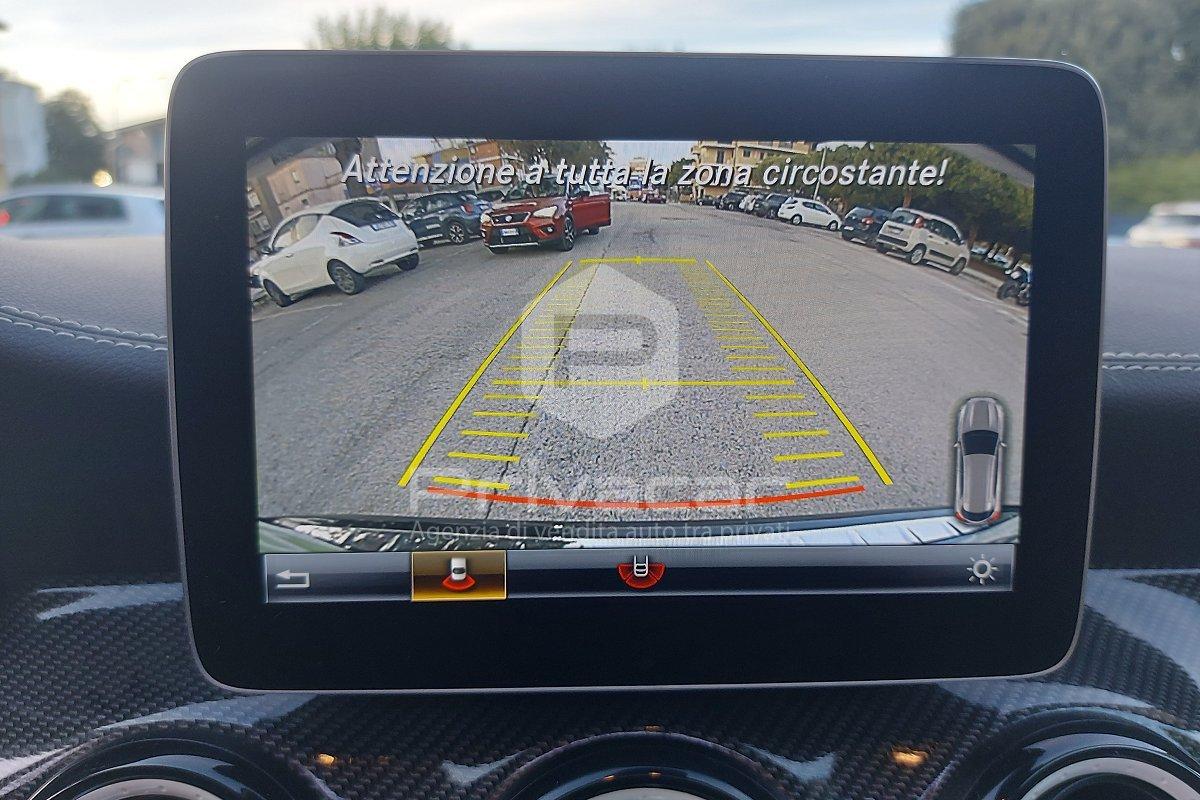 MERCEDES GLA 200 d Automatic 4Matic Premium