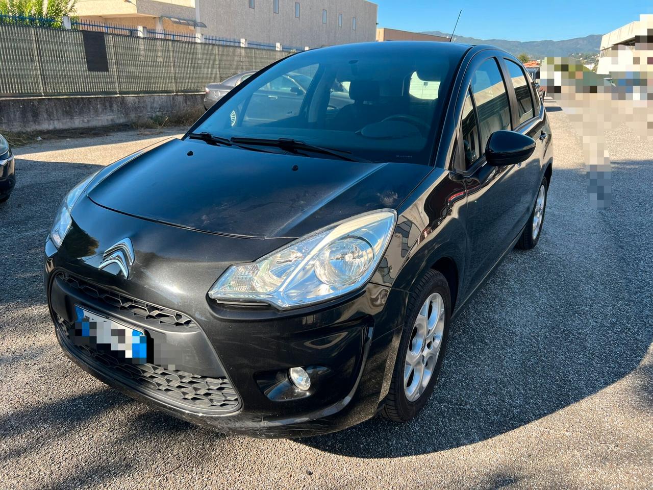 Citroen C3 1.1 Benzina Exclusive ZEN - unico proprietario neopatentati si