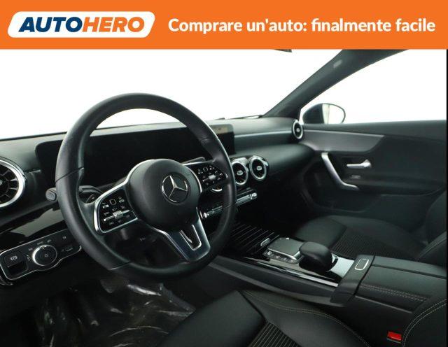 MERCEDES-BENZ A 180 Automatic Sport