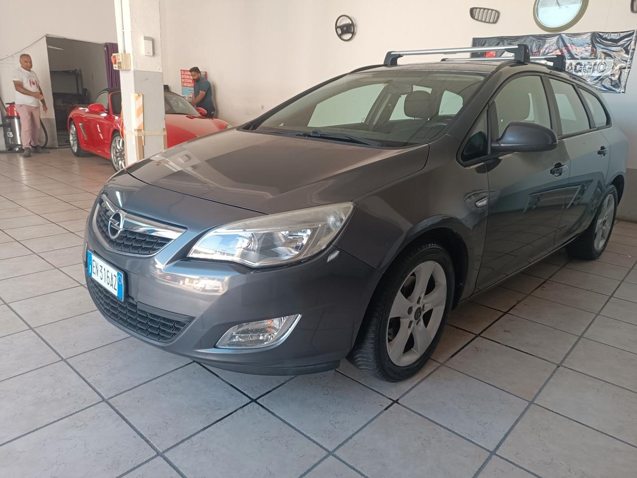 Opel Astra 1.7 diesel garanzia