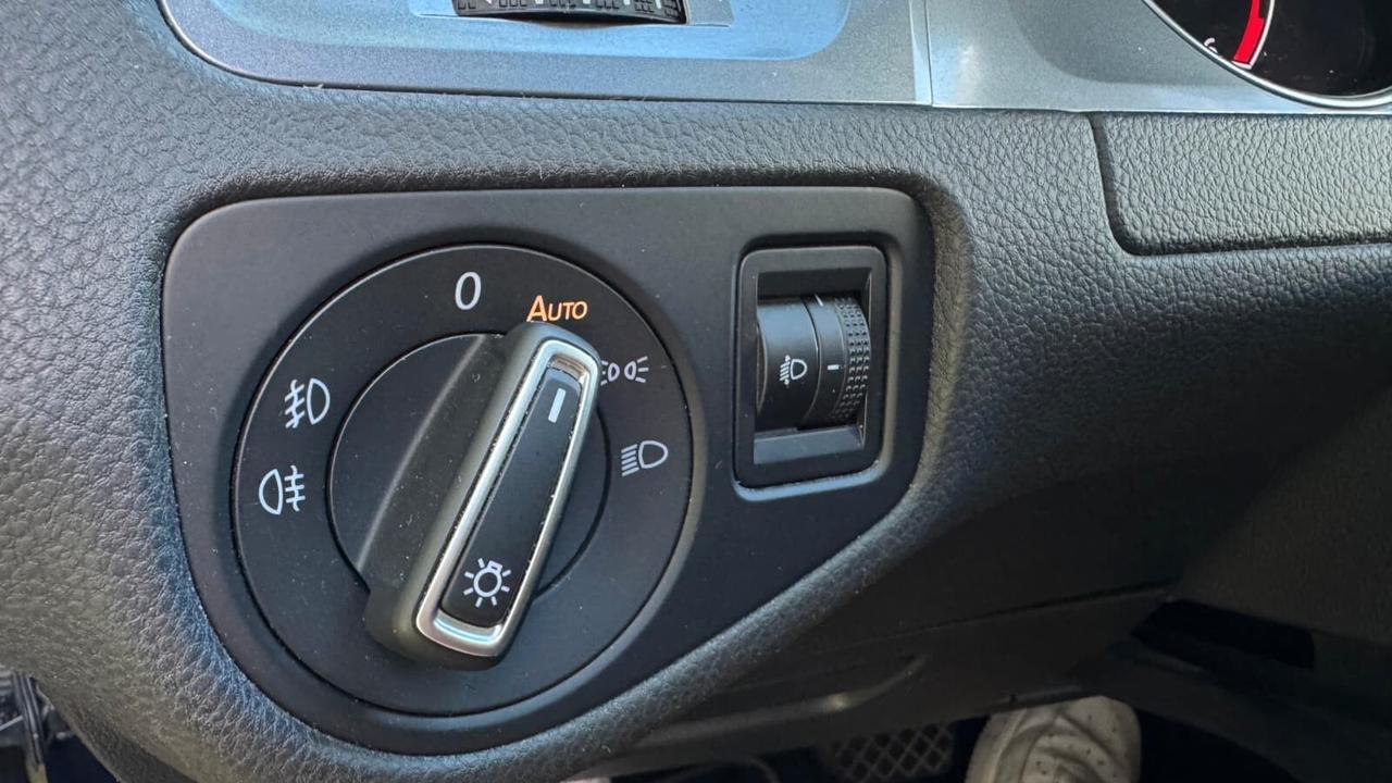 VW 1.6 TDI DSG LOUNGE NEOPATENTATI