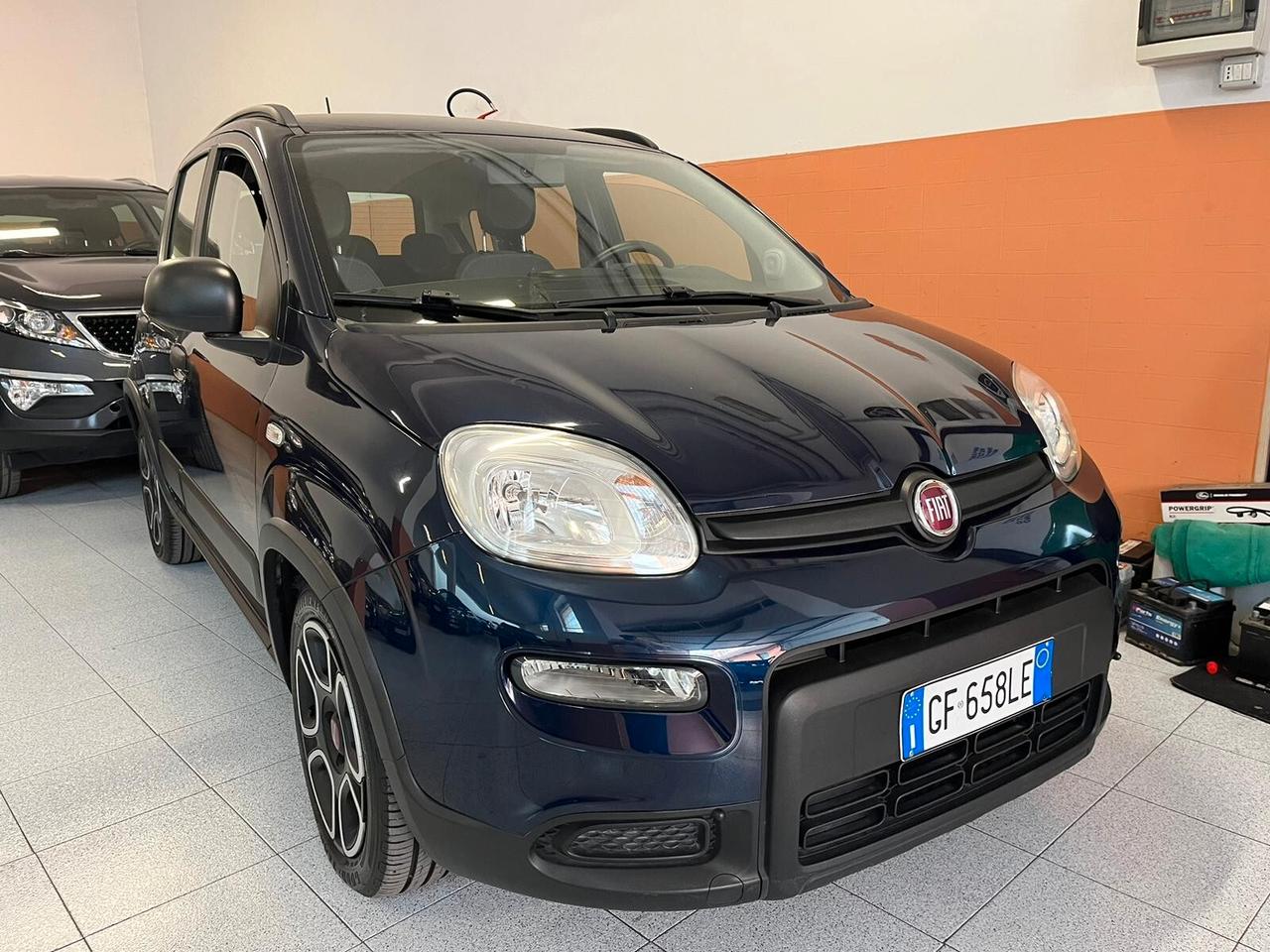 Fiat Panda 1.0 FireFly Hybrid City Cross