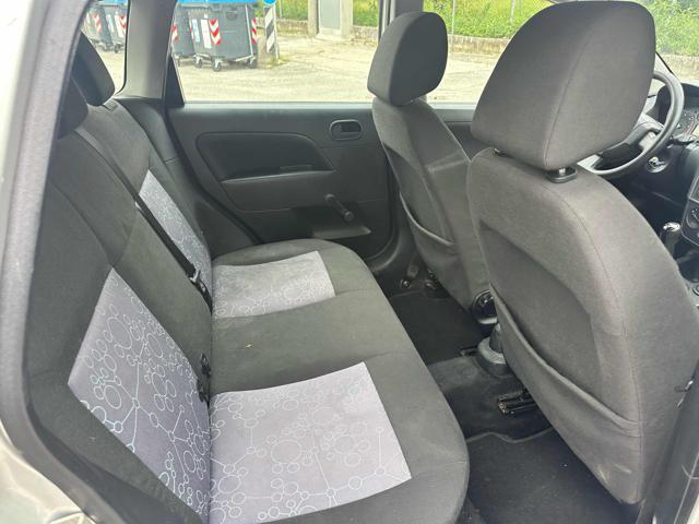 FORD Fiesta 1.4 TDCi 5p. Ghia senza nessun lavoro da fare