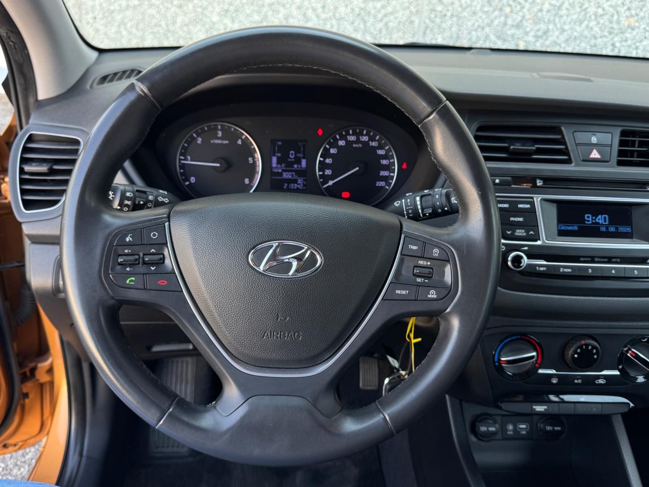 Hyundai i20 1.1 CRDi 12V 75cv Euro 6 Garanzia