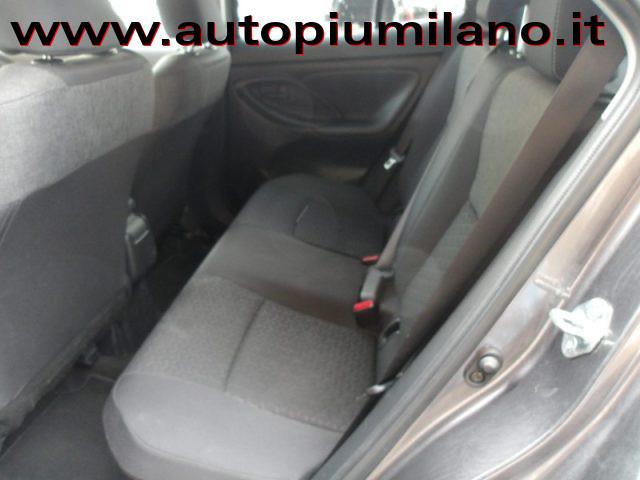 TOYOTA Yaris Cross 1.5 Hybrid 5p. E-CVT Business