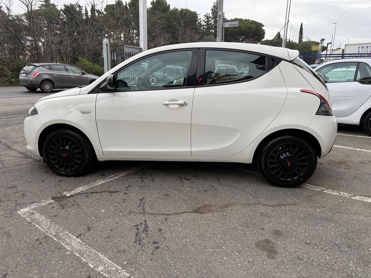 Lancia Ypsilon 1.3 MJT 16V 95 CV 5 porte S&S Elefantino