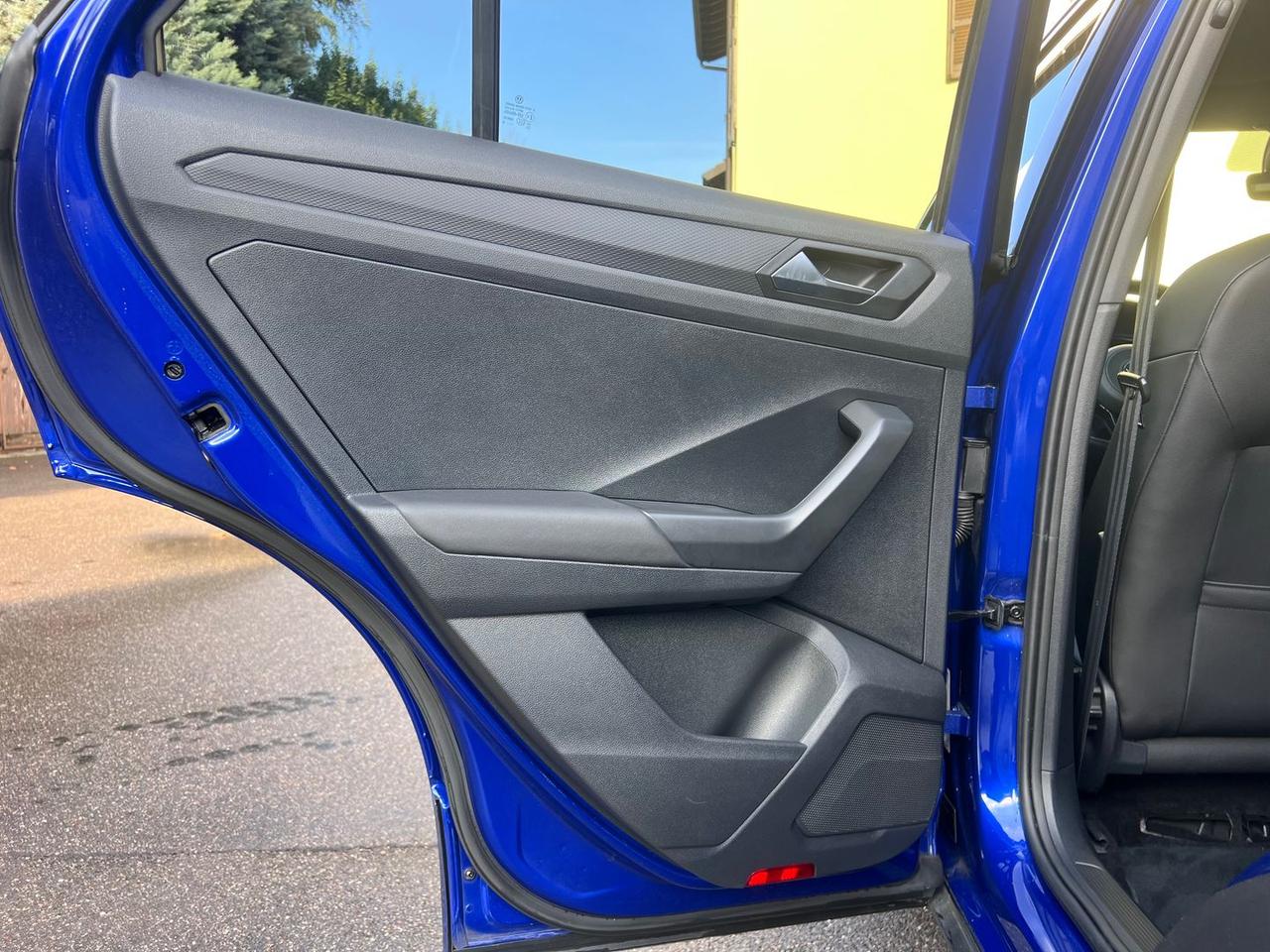 Volkswagen T-Roc 2.0 TSI R R Line #7984