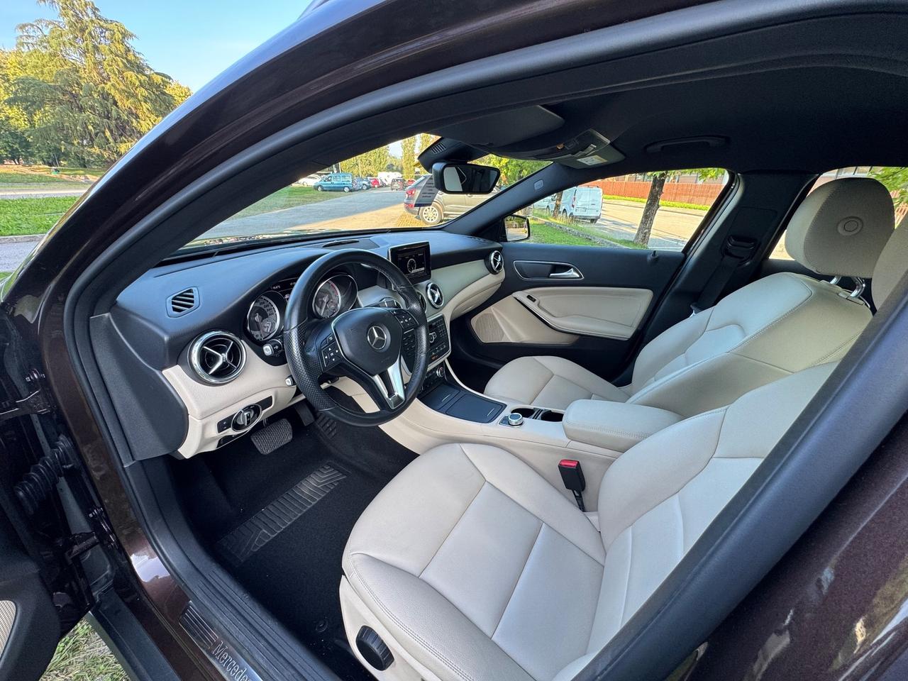 Mercedes-benz GLA 200 d Automatic 4Matic Premium