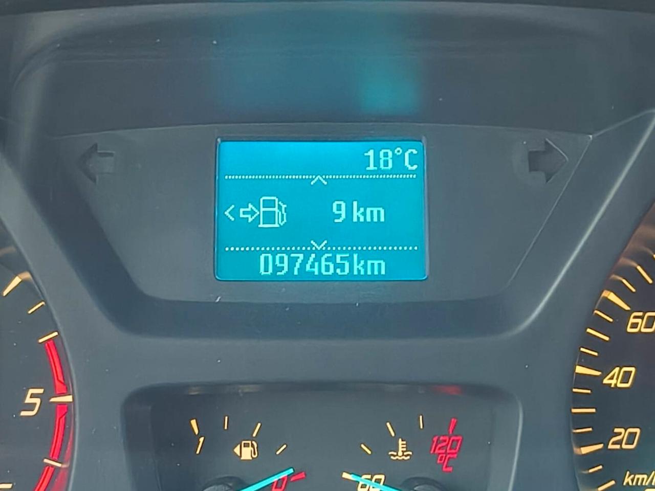 Ford Tourneo Custom 300 2.2 TDCi 100CV PC Trend