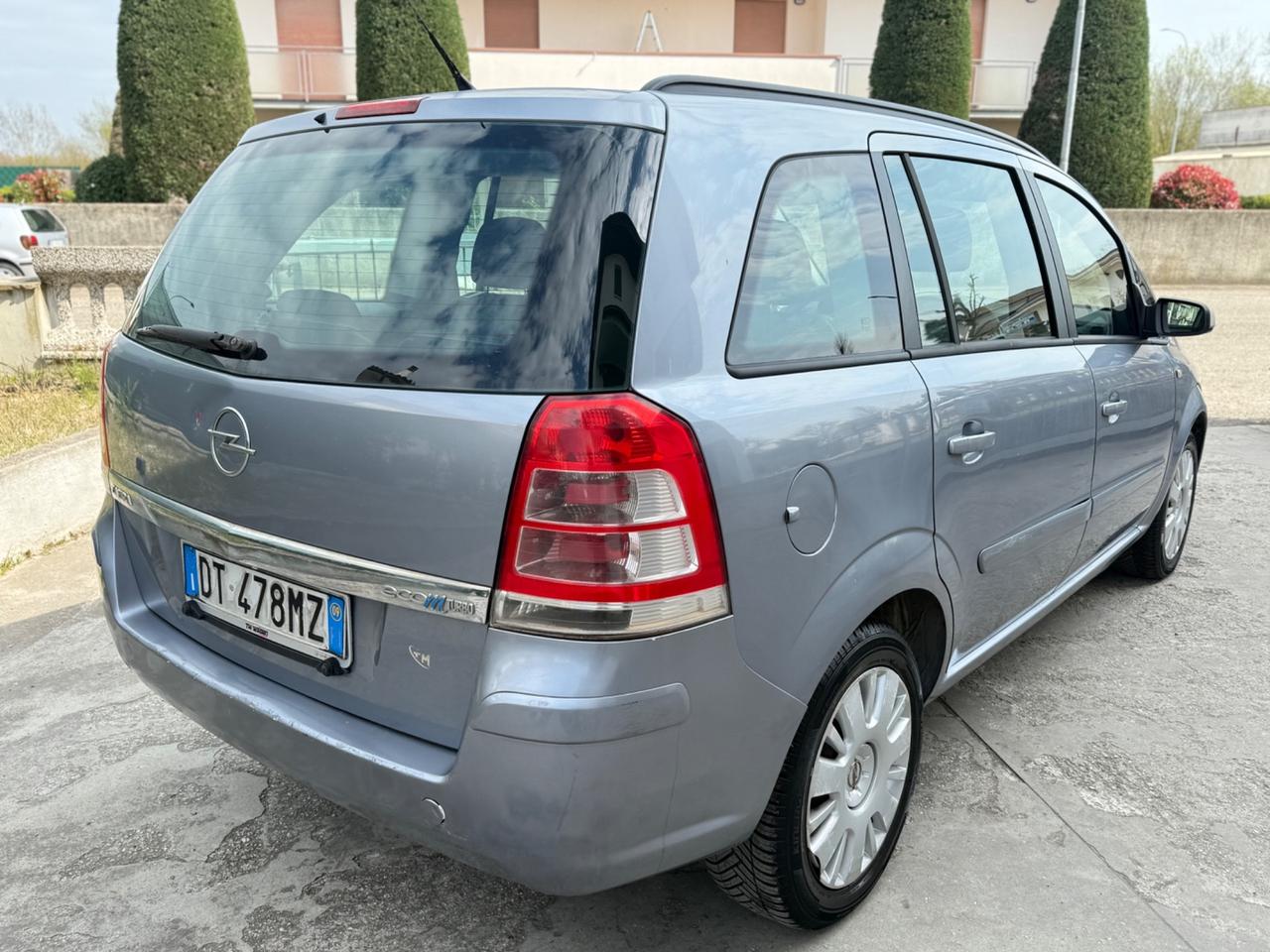 Opel Zafira 1.6 Turbo ecoMetano 2029 7 Posti