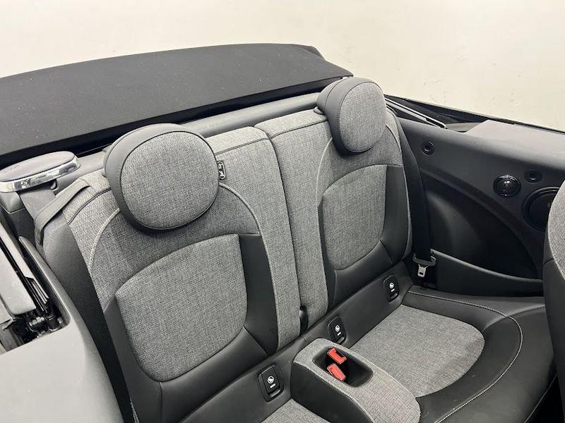 MINI Mini Cooper S allestimento JCW Cabrio trim