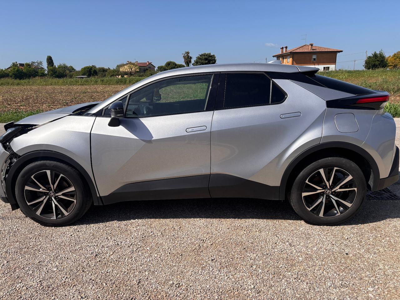 Toyota C-HR 2.0 HV Lounge Premiere