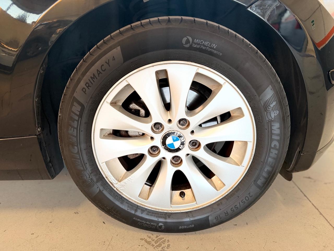 Bmw 116 116d 2.0 116CV cat 5 porte Attiva NEOPATENTATI