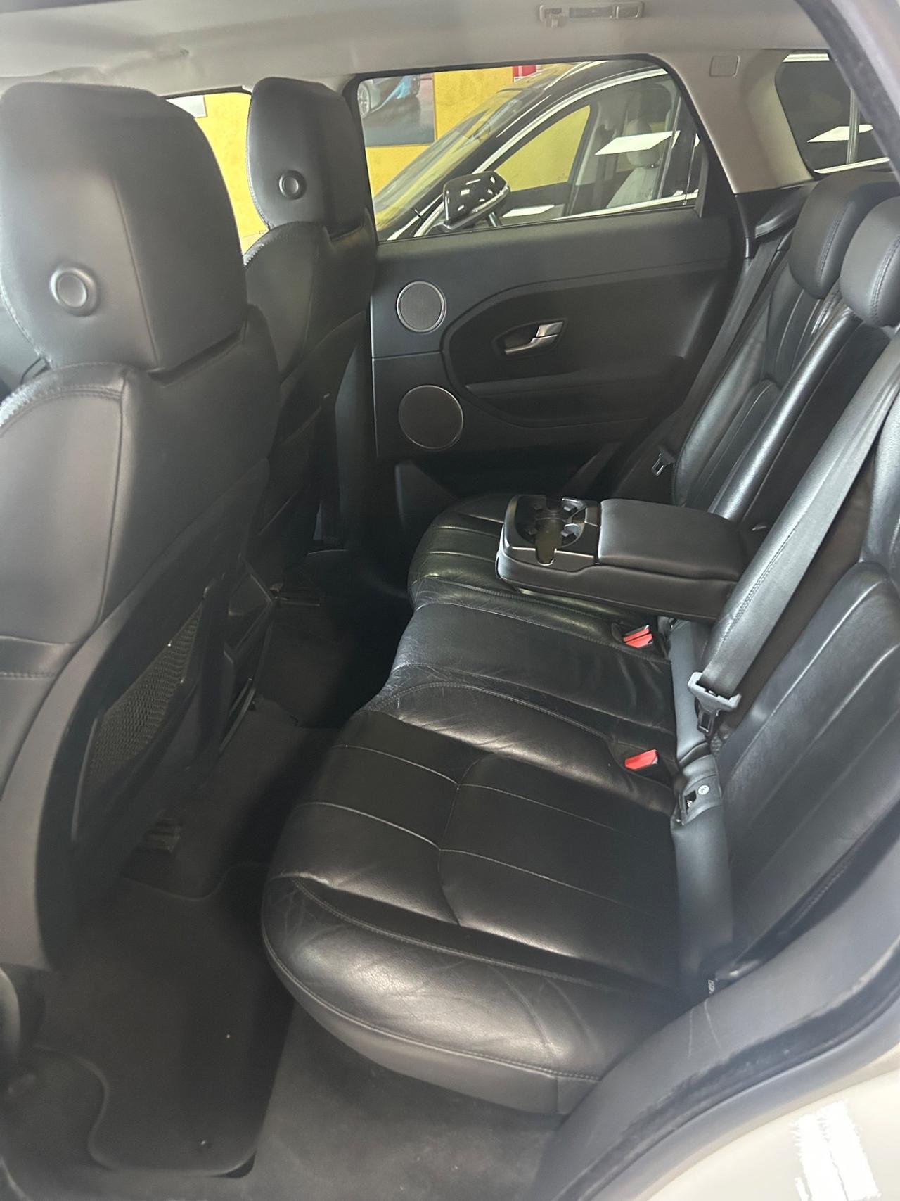RANGE ROVER EVOQUE 2.2 Td 150 cv “AUTOMATICA”-2015