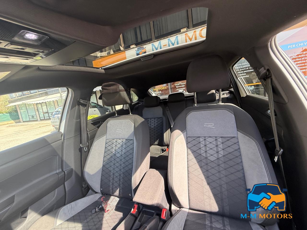 Volkswagen Taigo 1.5 tsi R-Line 150cv dsg