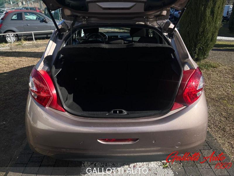 Peugeot 208 Access 1.2 VTi 82cv