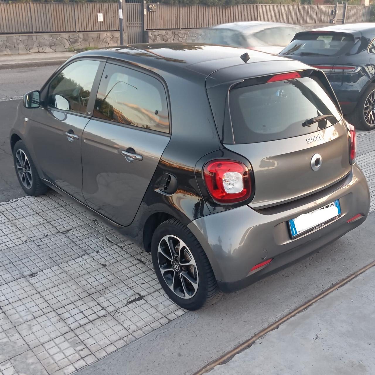 Smart ForFour 70 1.0 Prime