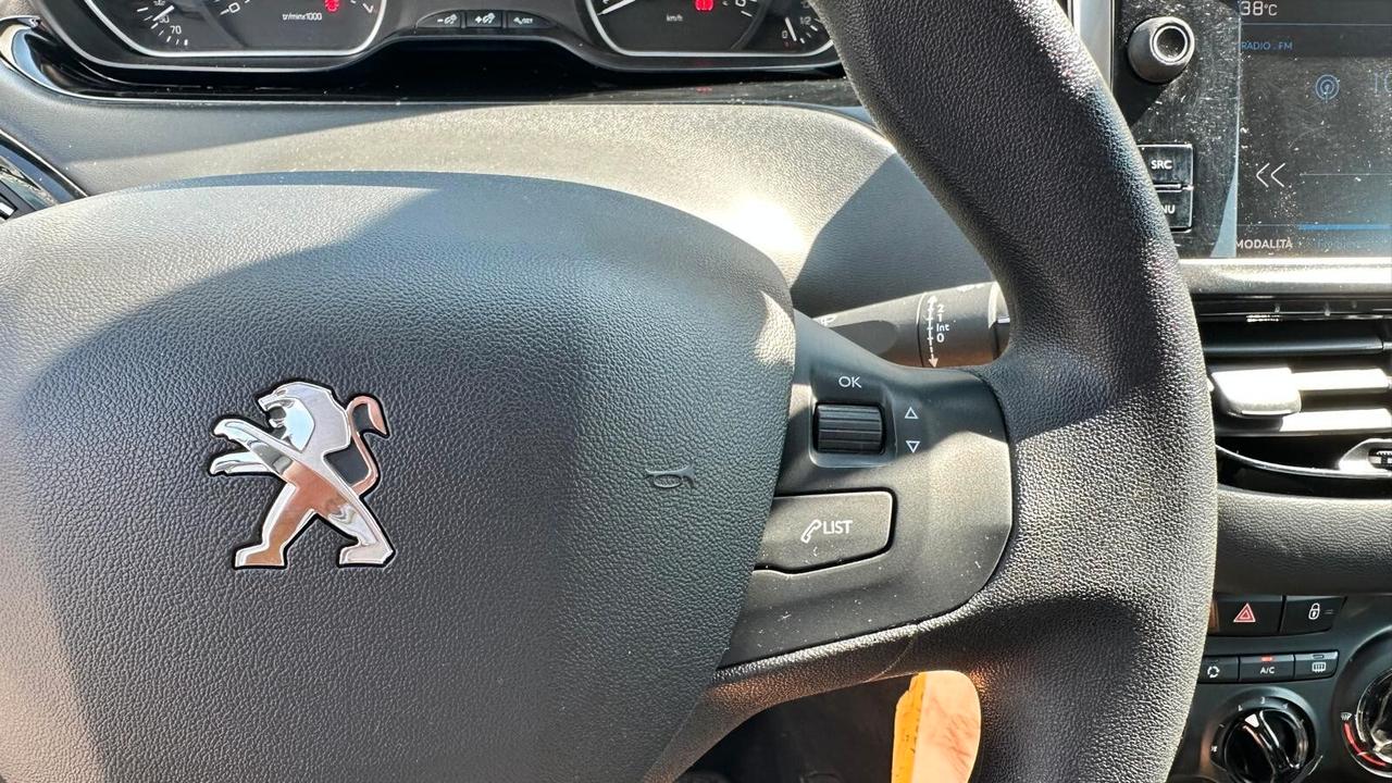 Peugeot 208 PureTech 68 5 porte KM CERTIFICATI-UNICO PROPRIETARIO