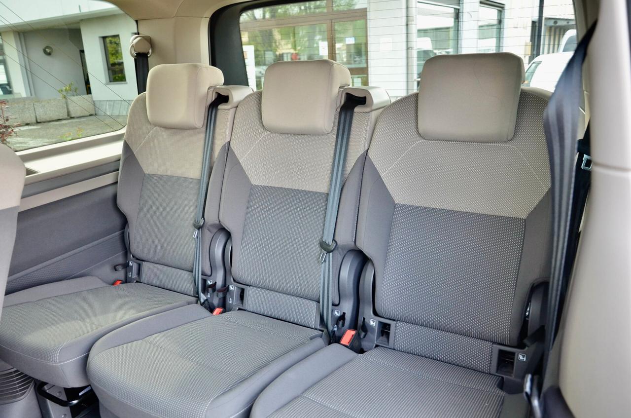 VOLKSWAGEN MULTIVAN T7 LIFE 1.4 PHEV 150cv DSG, UNICOPROPRIETARIO, SERVICE VW, EURO 6E, IVA ESPOSTA, FARI FULL LED, PERMUTE