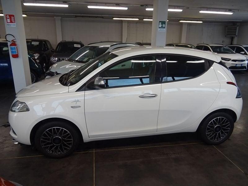 Lancia Ypsilon Ypsilon 1.2 69 CV 5 porte Mya