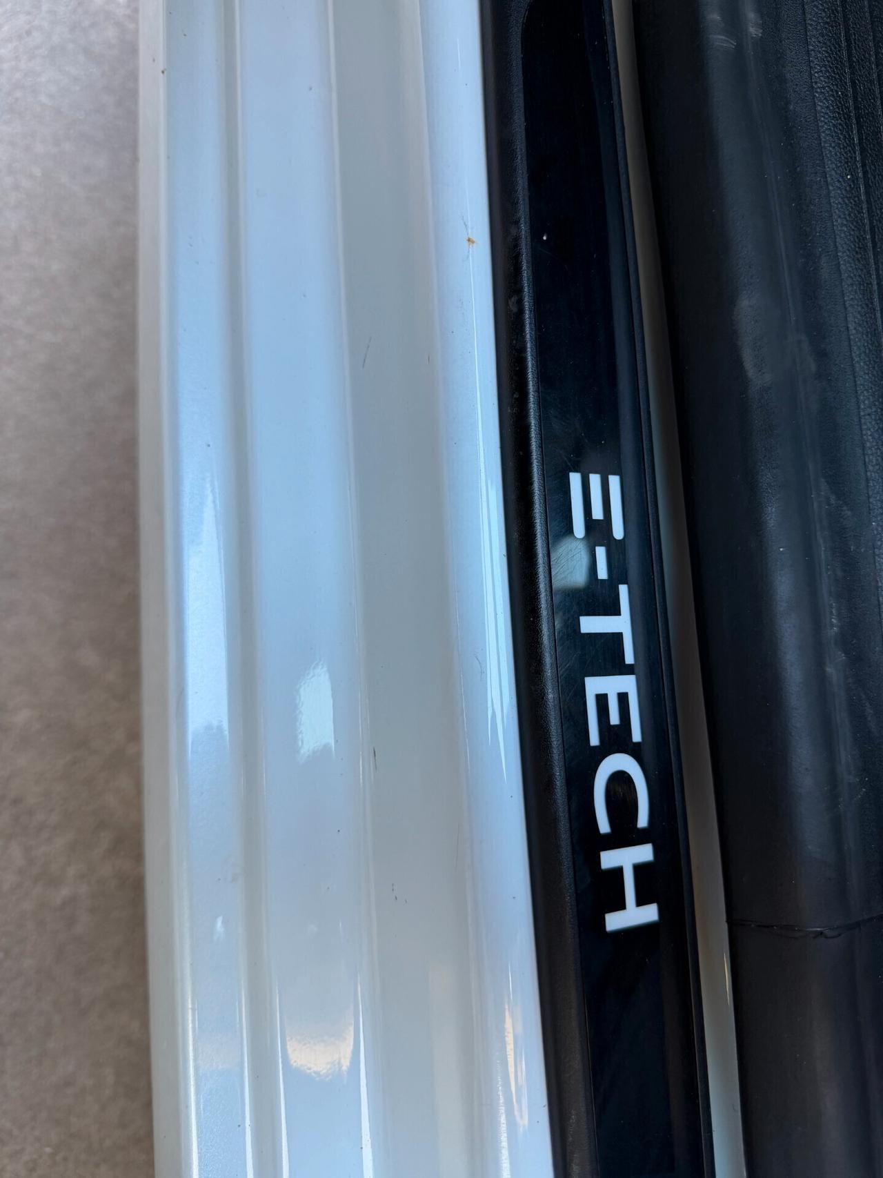 Renault Clio 5a Serie 1.6 E-TECH Hybrid Limitata
