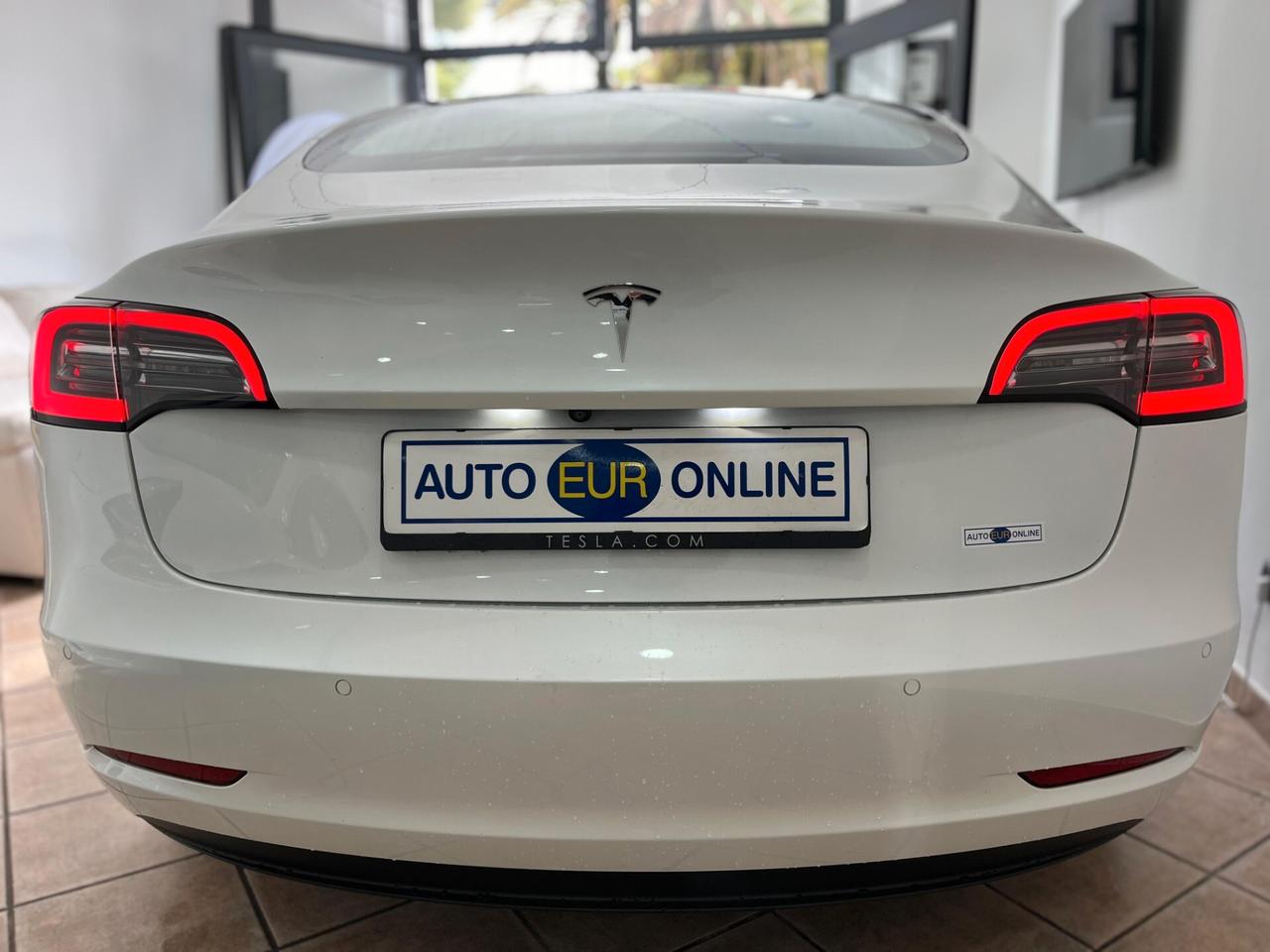 Tesla Model 3 Standard RWD Plus