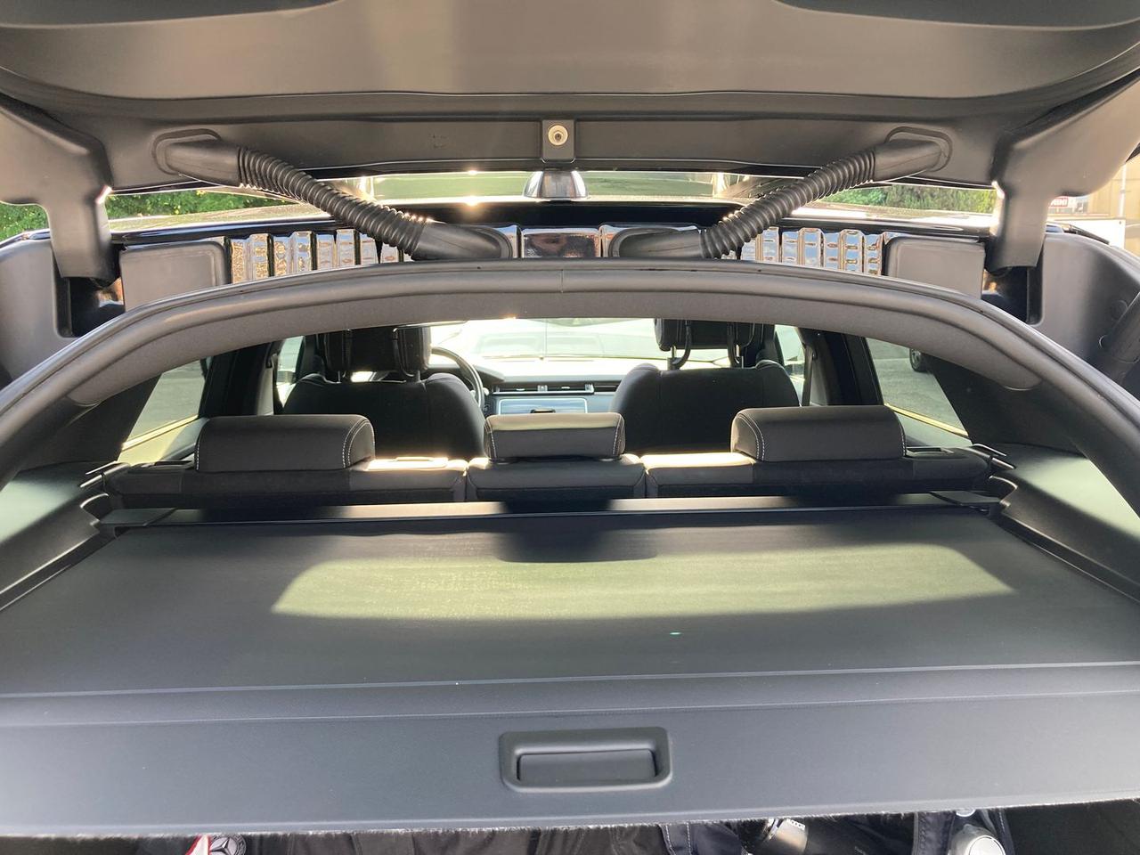 Land Rover Range Rover Velar D 240 R-Dynamic SE