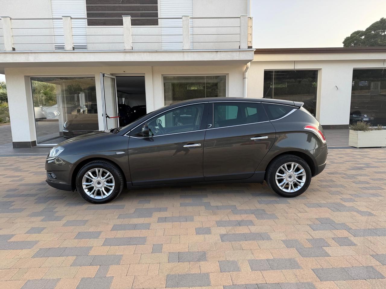 Lancia Delta 2.0 MJT DPF Platino