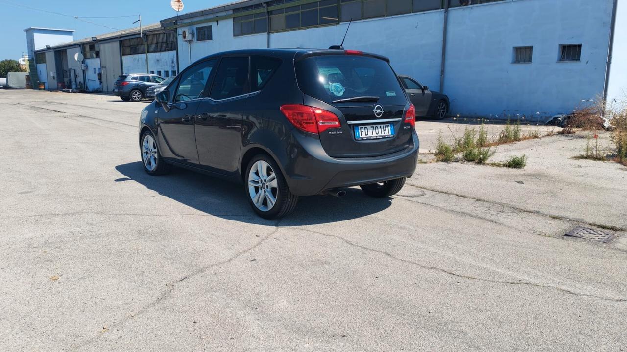 Opel Meriva 1.6 CDTI 136CV Cosmo
