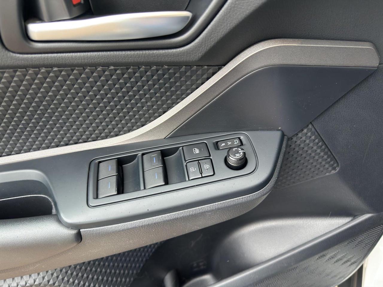 Toyota C-HR 1.8h Active e-cvt