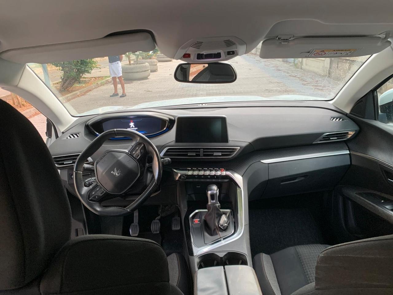 Peugeot 3008 BlueHDi 120 S&S Active