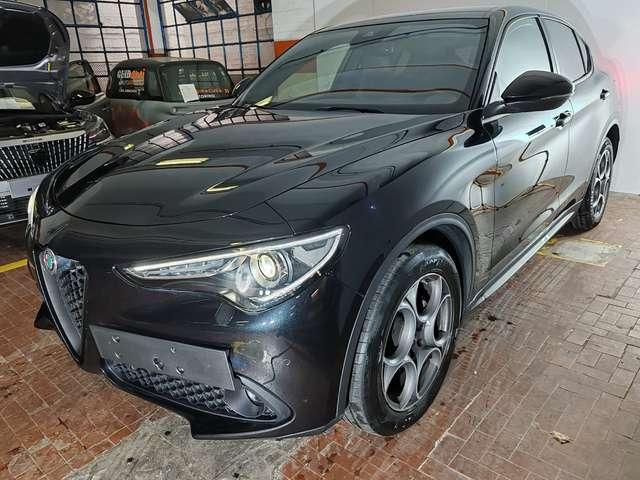 Alfa Romeo Stelvio 2.2d 190cv AT8 Q4 Sprint Navi+Camera + Palette