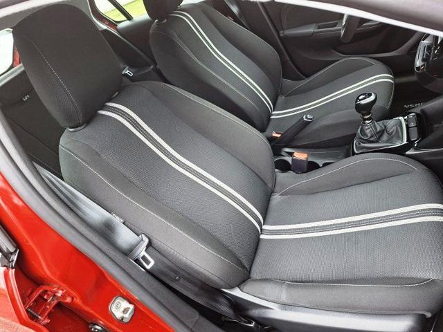 OPEL Corsa 1.2 100 CV Design & Tech