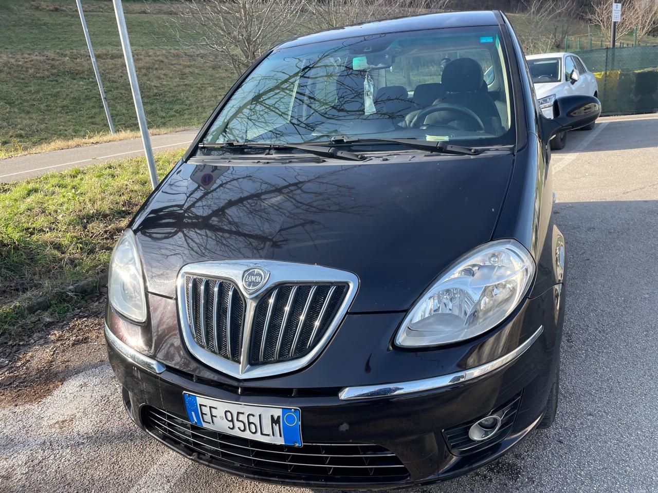 Lancia MUSA 1.4 benzina anno 2011 pronta al uso