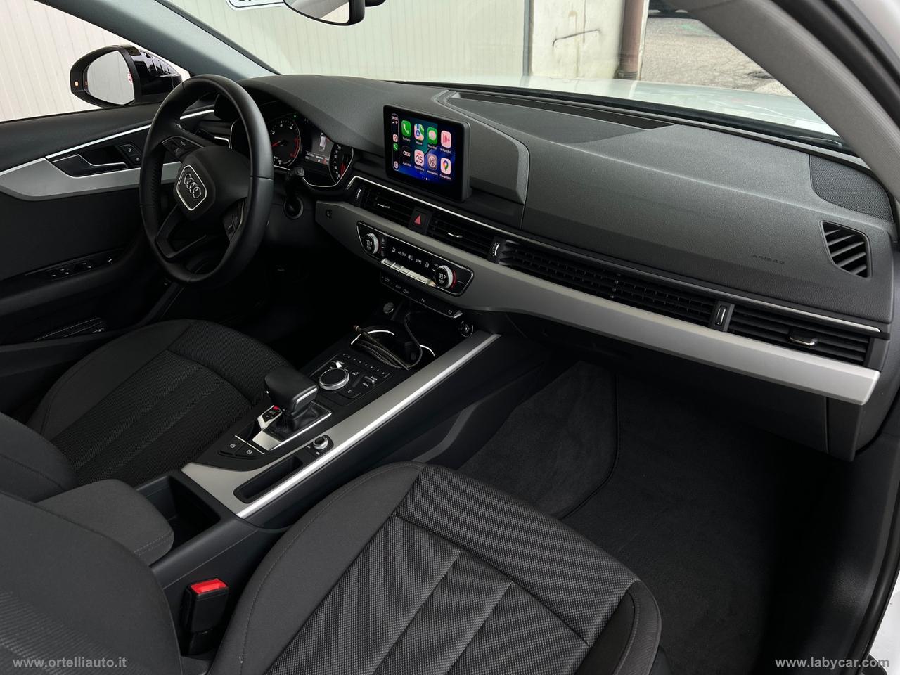 AUDI A4 Avant 30 TDI S tronic Business