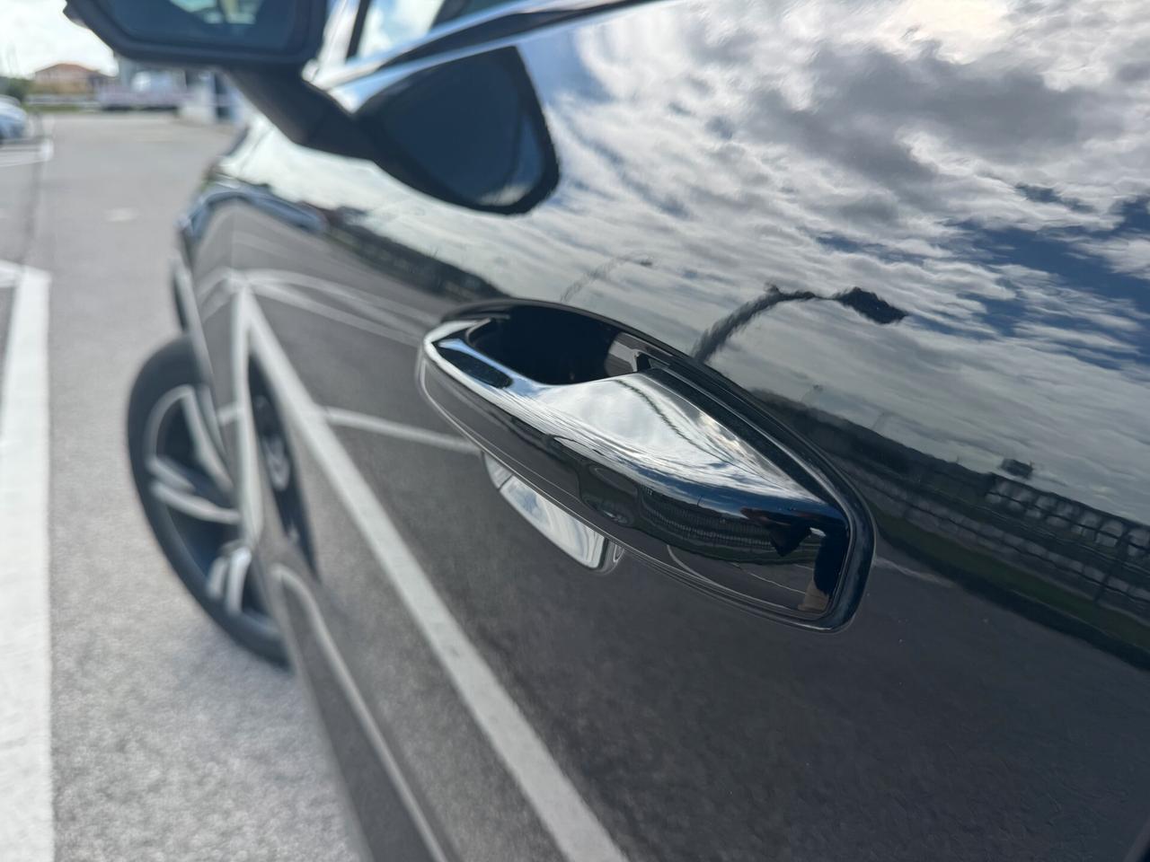 Volvo XC40 D4 AWD R-Design 2.0TDCi 190CV Automatica