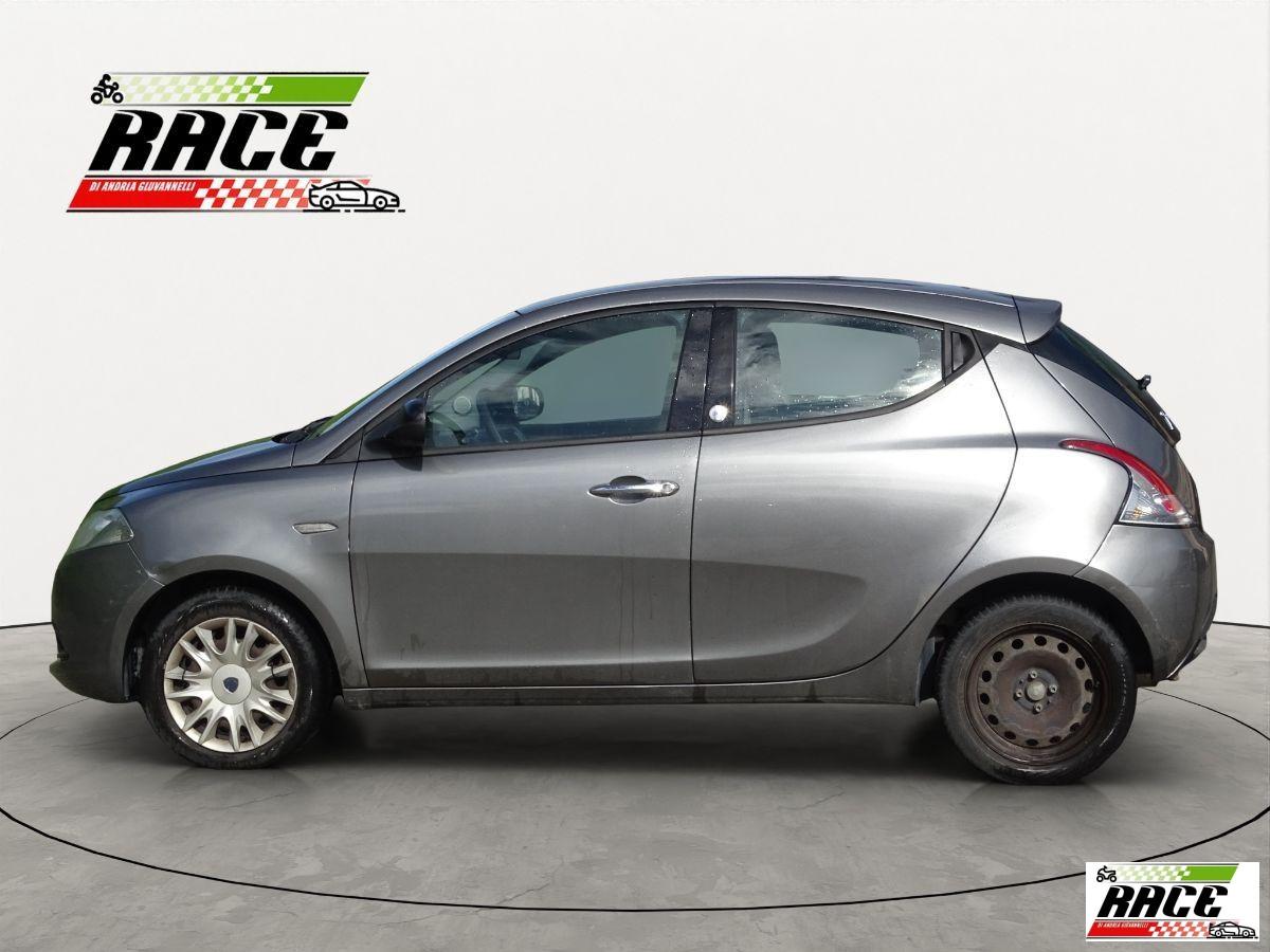 LANCIA - Ypsilon - 1.2 69 CV 5 porte GPL Ecochic Gold