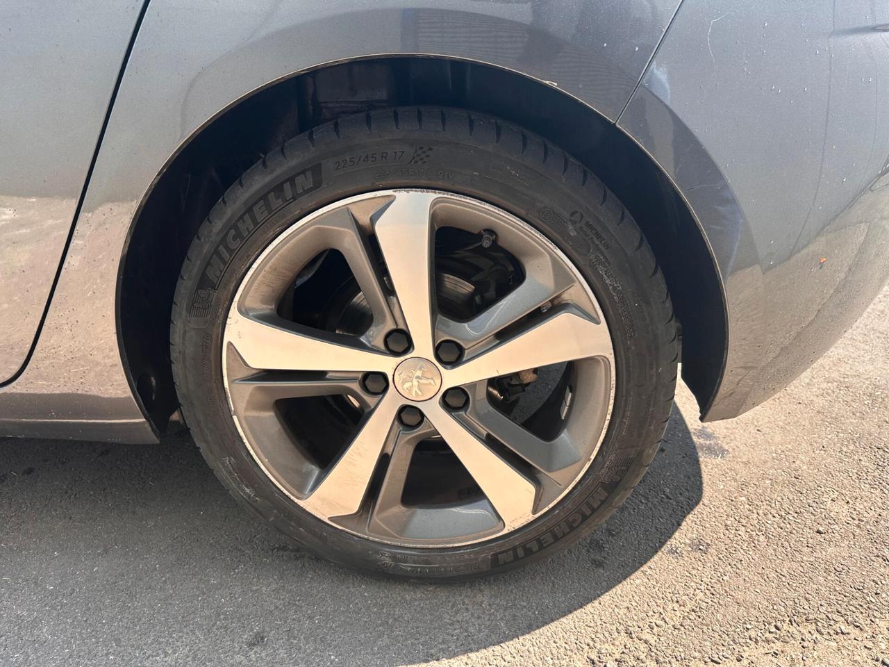 Peugeot 308 PureTech Turbo 110 S&S Access