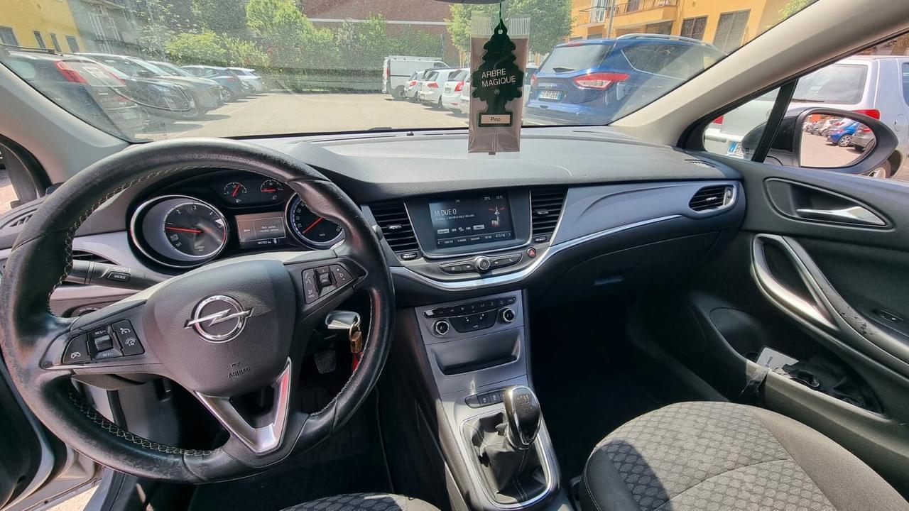 Opel Astra 1.6 CDTi 110CV Start&Stop 5 porte Innovation