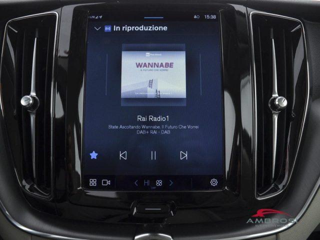 VOLVO XC60 B4 (d) AWD automatico Core