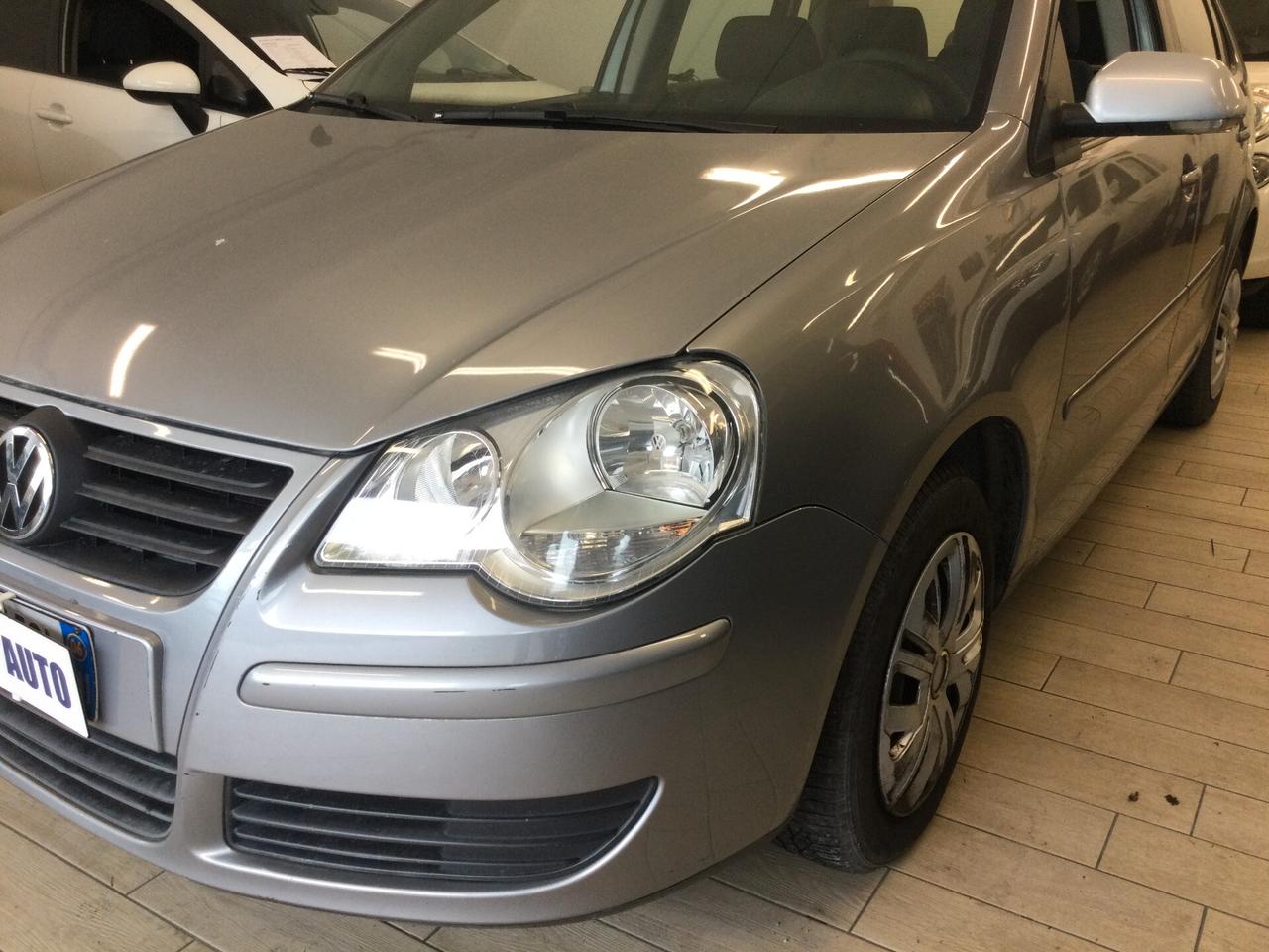 Volkswagen Polo 1.2/64CV 12V 5p. Trendline