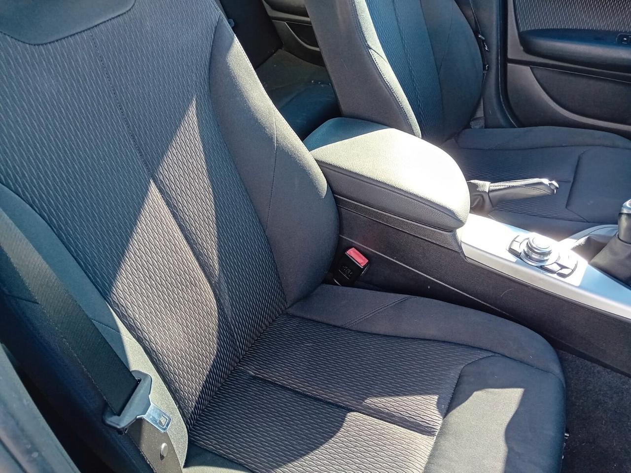 BMW 114 d Advantage 5p Euro 6