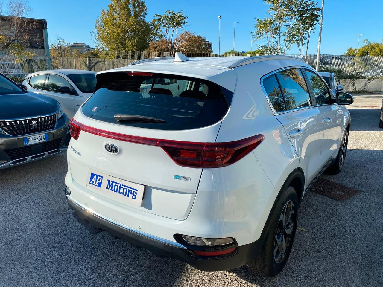 Kia Sportage 1.6 ECOGPL 2WD Business Class 2020 IVA DEDUCIBILE