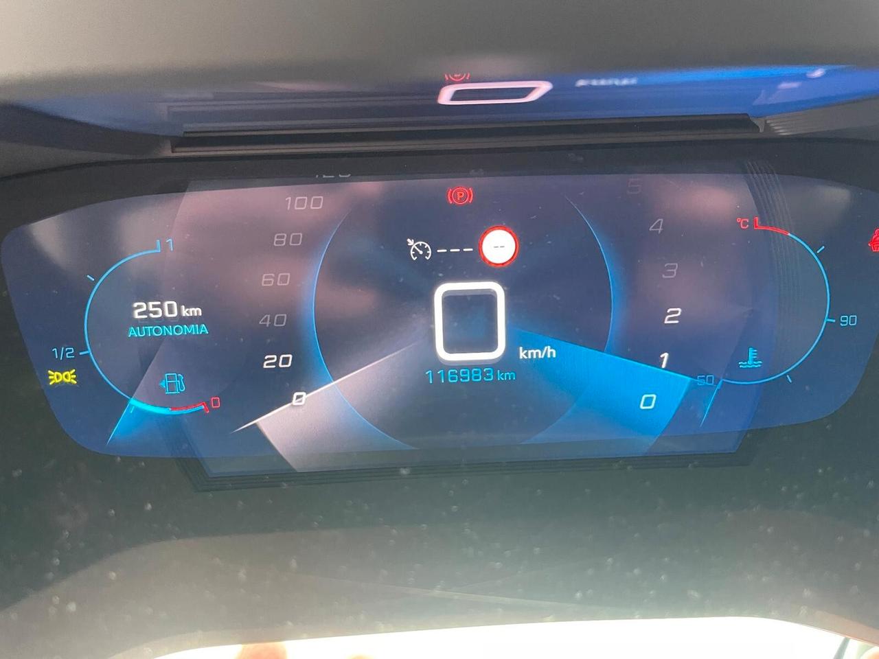 Peugeot 2008 1.5 BlueHDi Allure S 102 cv - 2020