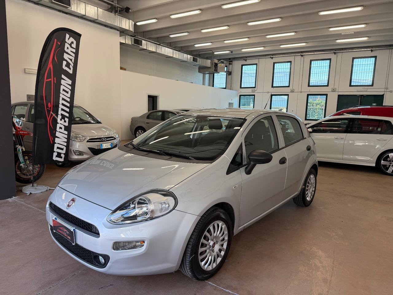 Fiat Punto 1.2 8V 5 porte Street