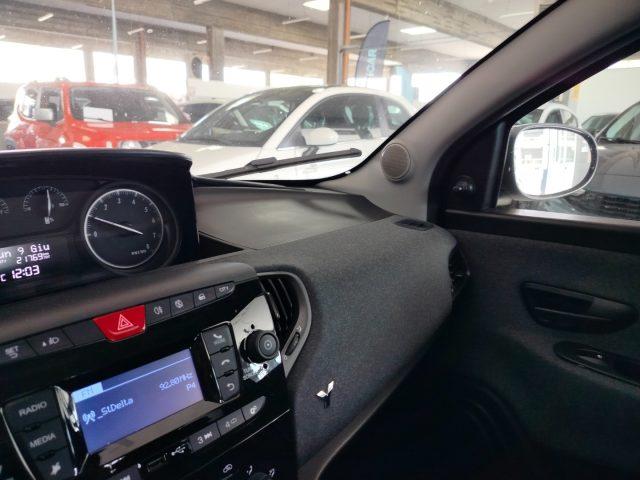 LANCIA Ypsilon 1.0 FireFly 5 porte S&S Hybrid Silver